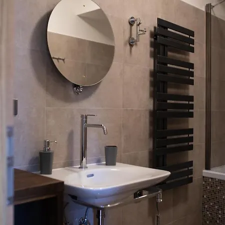 Guest house Vino Hruska Pardubice