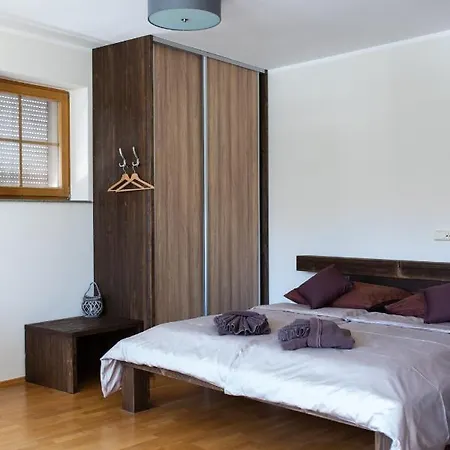 Vino Hruska Guest house