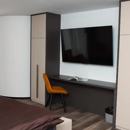 Vino Hruska 파르두비체